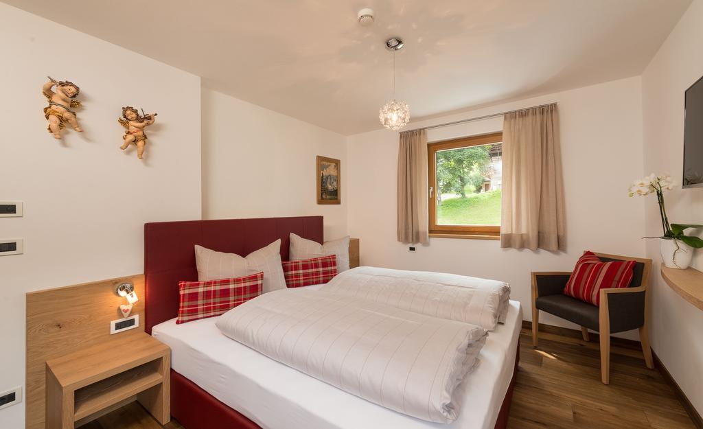 Aparthotel Alpin Sport Ortisei Habitación foto