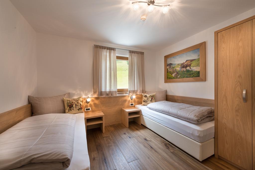 Aparthotel Alpin Sport Ortisei Habitación foto